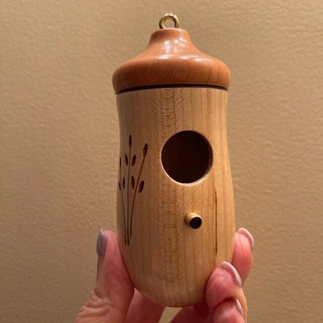 🔥🕊️Wooden Hummingbird House-Gift for Nature Lovers