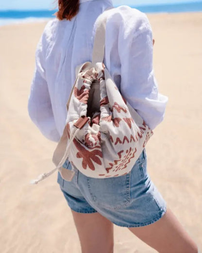 🔥Hot Sale 49% off🌟🌊 2-in-1 Convertible Beach Towel Bag