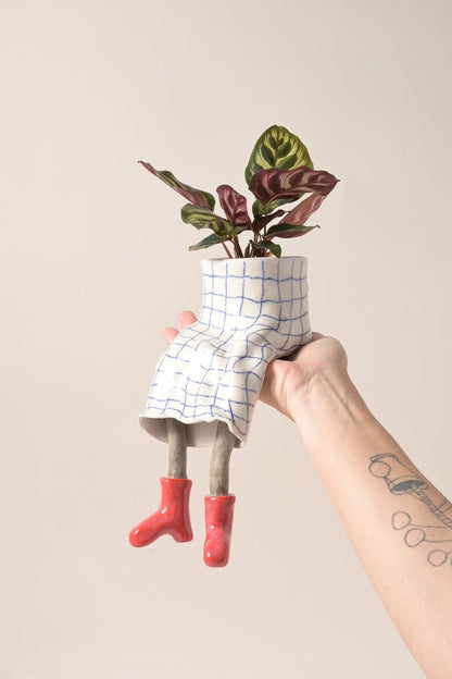 ✨ Cute Legged Human-Shaped Planter Pot Funny Resin Plant Pot