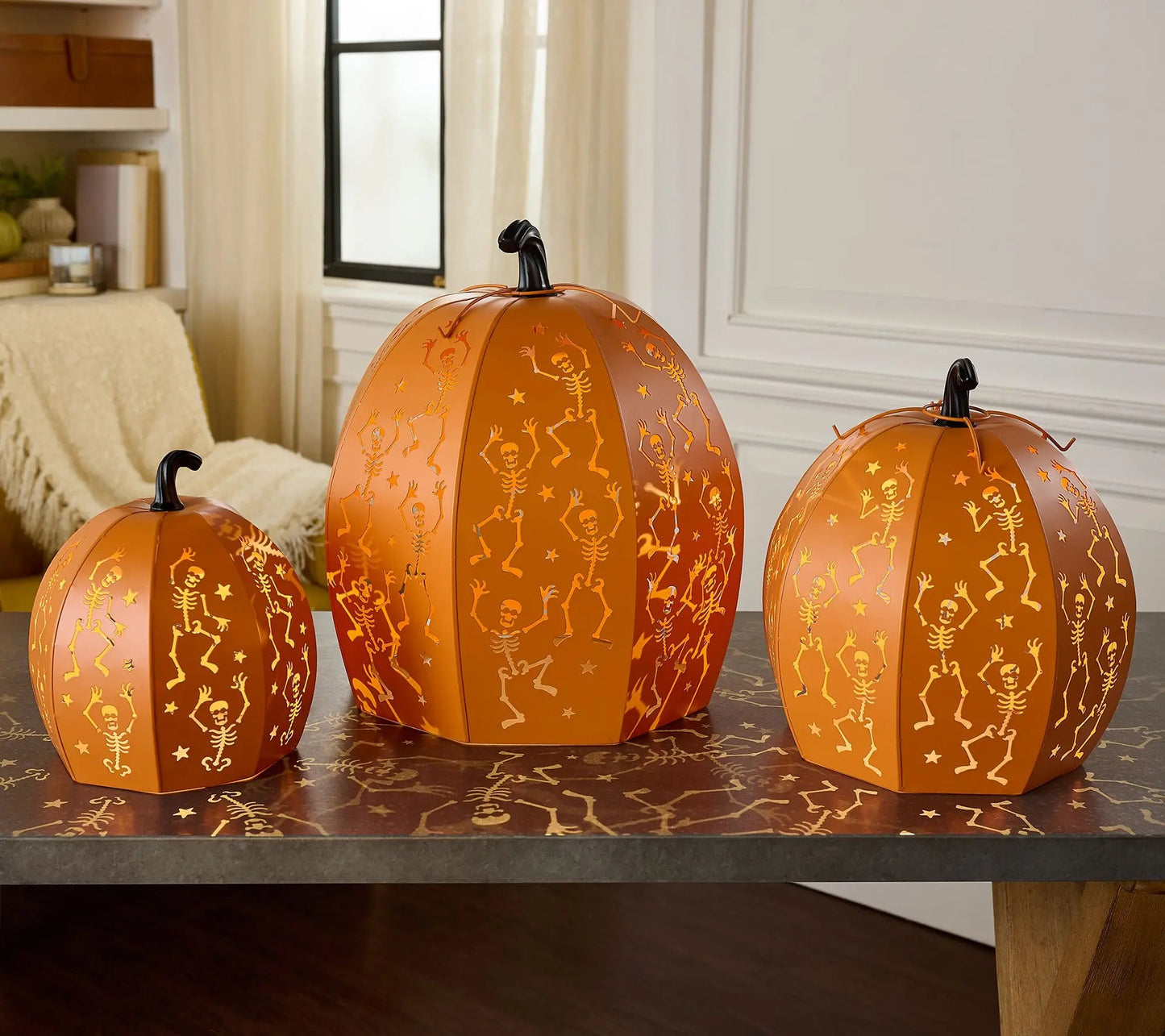Last Day Offer | Set of 3 LED Lighted Stackable Skeleton Metal Pumpkins with Timer, Spooky Halloween Home Decor