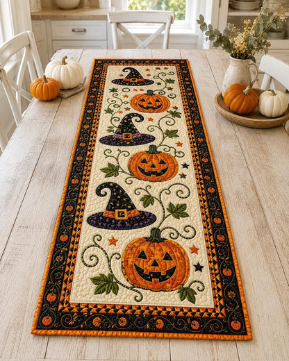 🎃 Halloween Pumpkin Quilted Table Runner – Cozy Fall Dining Decor for Seasonal Gatherings
