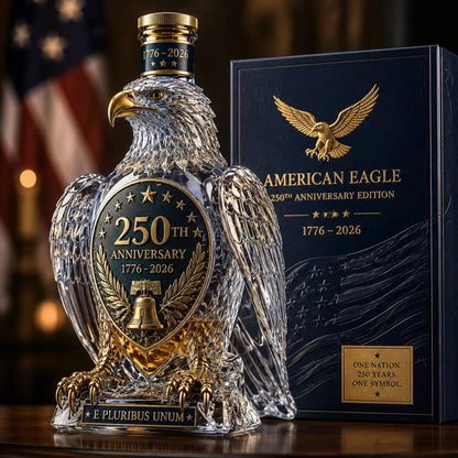 🎉🦅🇺🇸 America 250 Patriotic Eagle Collector Bottle