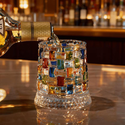 Luxury 360° Spinning Crystal Glass – Star-Cut Stress Relief Whiskey & Wine Glass